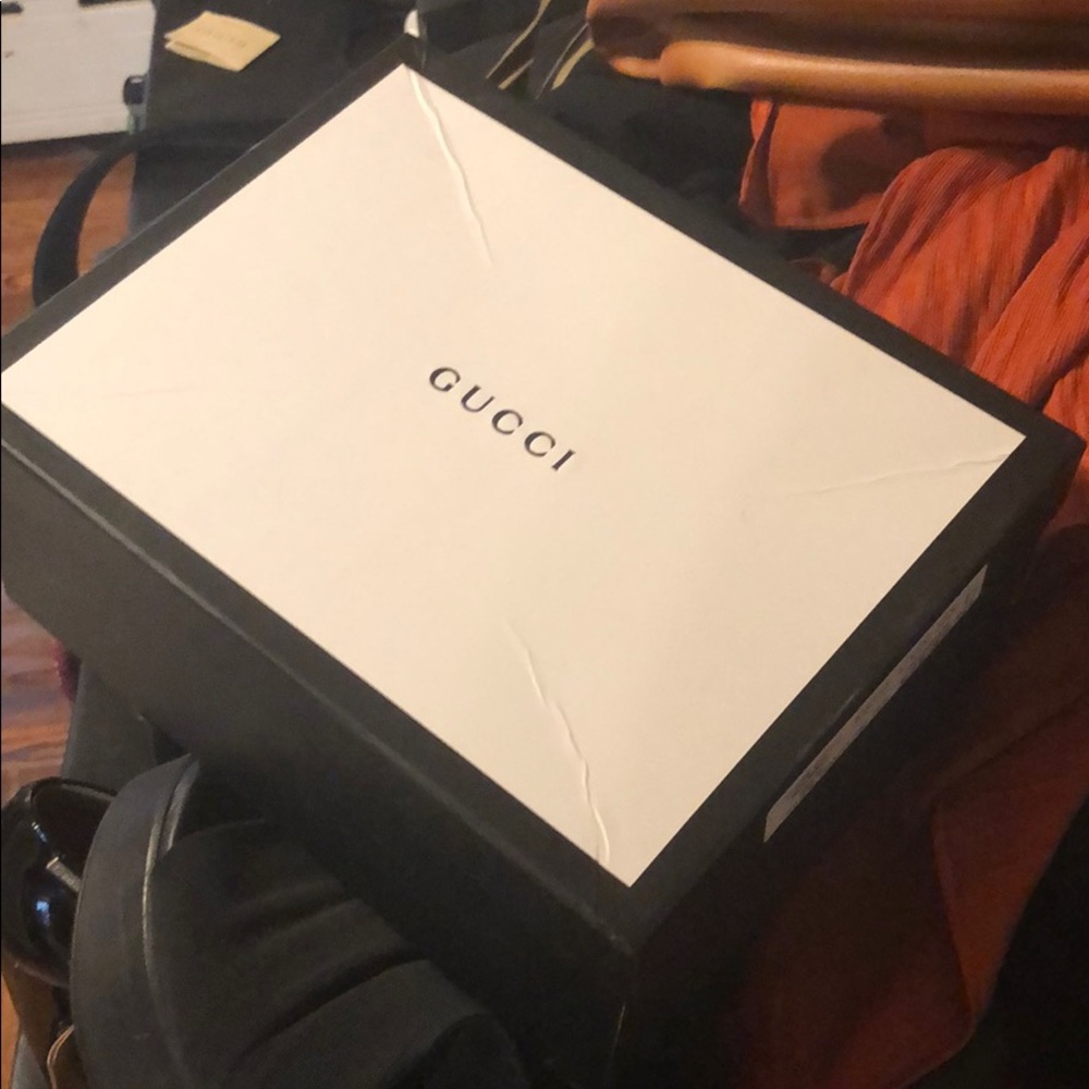Gucci box